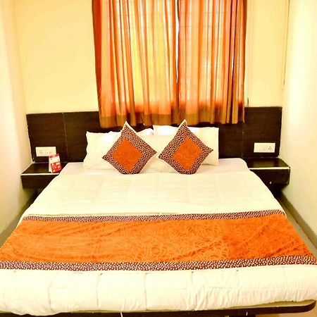 Hotel Vijay Nagar Indore Eksteriør bilde