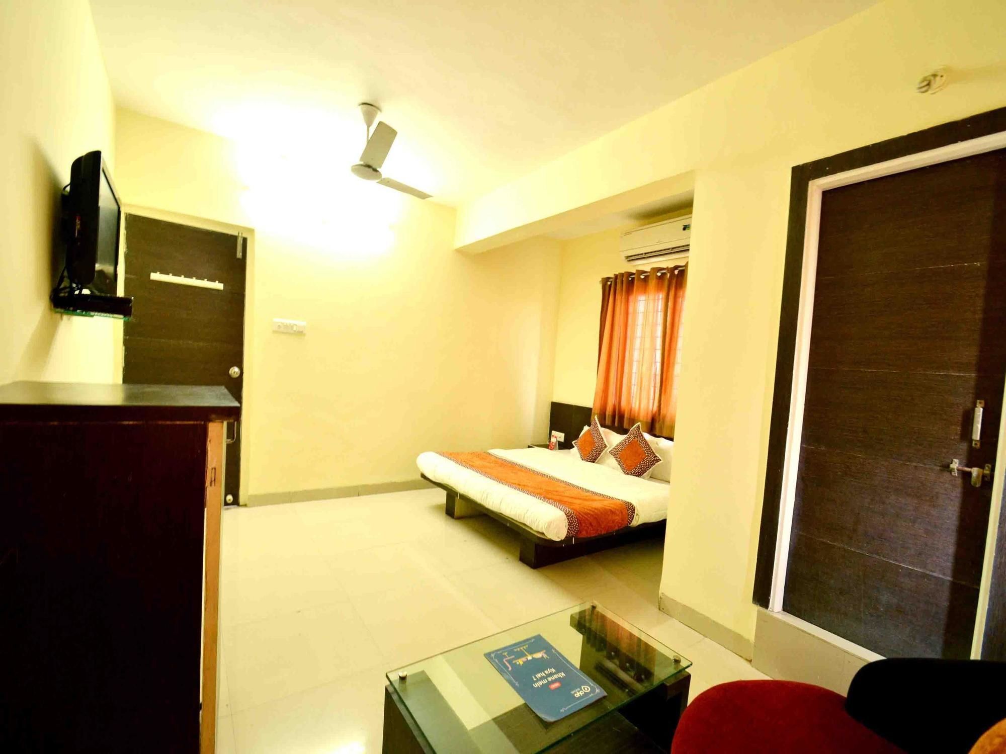 Hotel Vijay Nagar Indore Eksteriør bilde